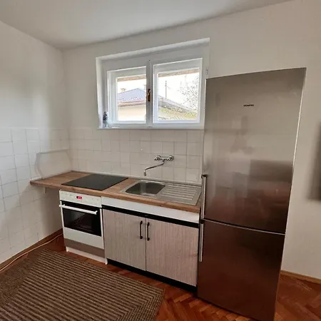 Nostalgia 아파트 야이체